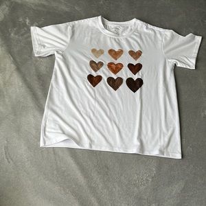 White top with Beautiful hearts